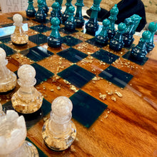 Load image into Gallery viewer, Chess set - Creative Art by Bron