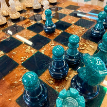 Load image into Gallery viewer, Chess set - Creative Art by Bron