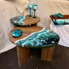 Load image into Gallery viewer, Pair of side tables