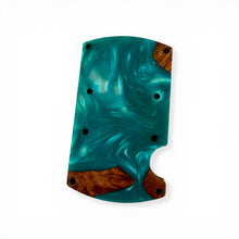 Load image into Gallery viewer, Wallets - Creative Art by Bron